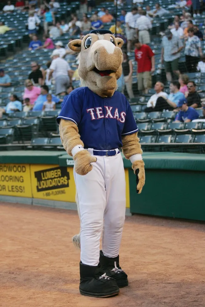 Simply Some Photos: Mascots