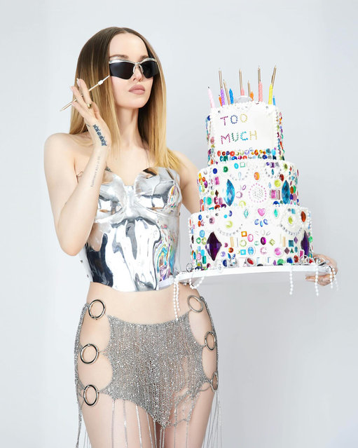 Actress and singer Dove Cameron in the last decade of January 2025 cheers to her 29th birthday with a blinged-out cake. (Photo by Dove Cameron/Instagram)