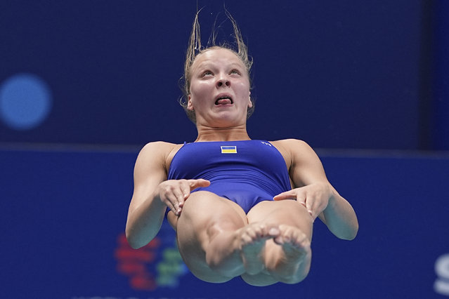 Kseniia Bochek of Ukraine competes in the women's 1m springboard diving preliminary at the World Aquatics Championships in Singapore, Saturday, July 26, 2025. (Photo by Ng Han Guan/AP Photo)