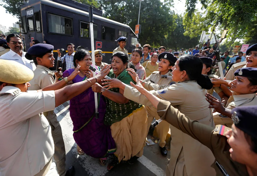 The Day in Photos – November 25, 2016