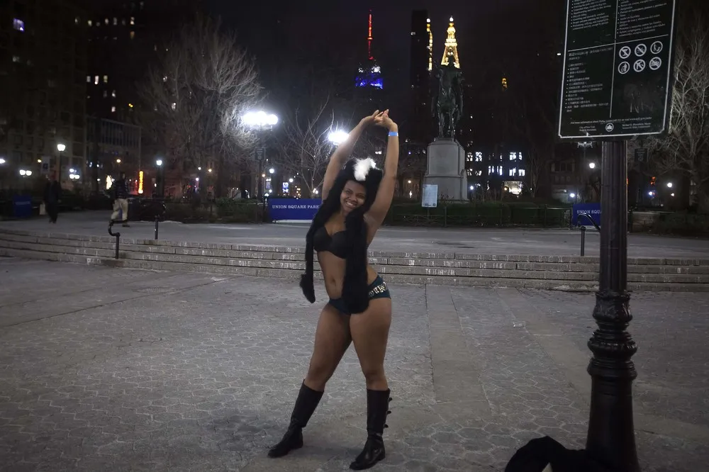 No Pants Subway Ride 2015, Part 2/2