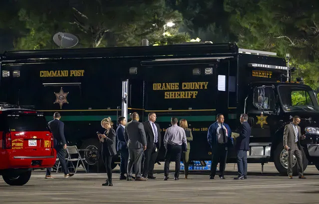 The Orange County aheriff's mobile command post uses the parking lot at Saddleback Church as as staging area in Lake Forest, Calif., Wednesday, Aug. 23, 2023, after a fatal shooting at Cook's Corner in Trabuco Canyon. (Photo by Leonard Ortiz/The Orange County Register via AP Photo)