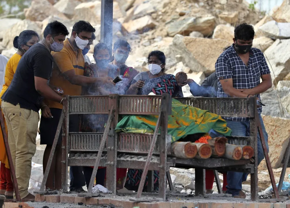 The Day in Photos – May 6, 2021