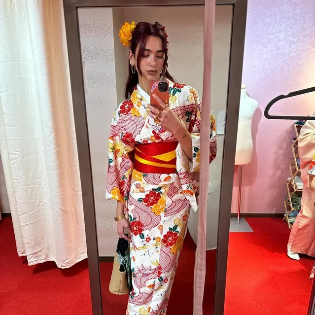 English-Albanian singer and songwriter Dua Lipa in the last decade of November 2023 kicks off her Tokyo trip with a traditional tea ceremony. (Photo by Dualipa/Instagram)
