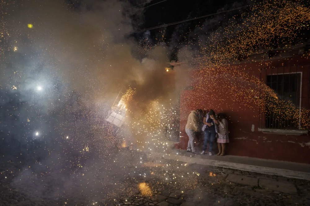 Pictures of the Year 2021, Part 99/102