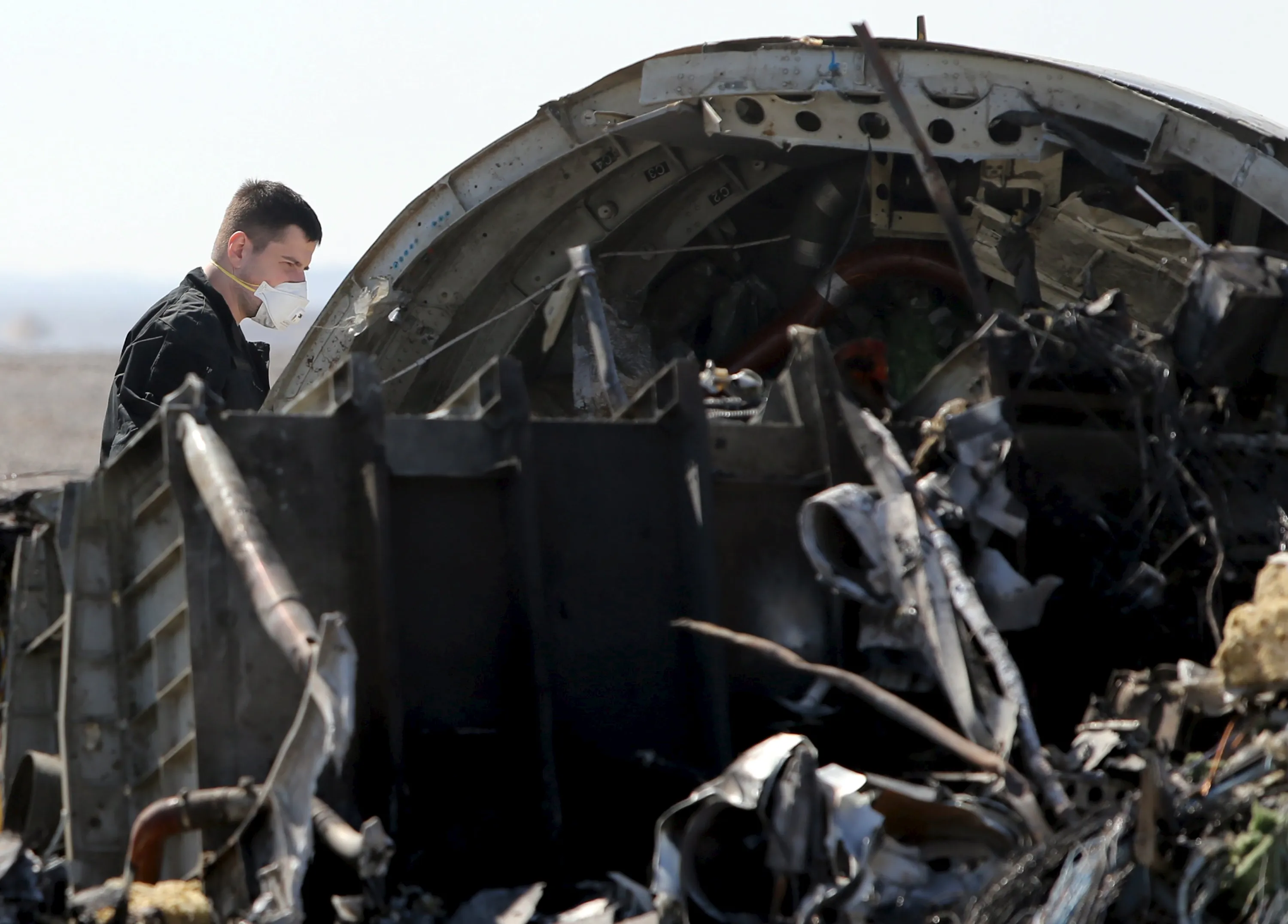 Разбился самолет 2015. Крушение Airbus a321 Египет. Крушение самолета в Египте 2015.