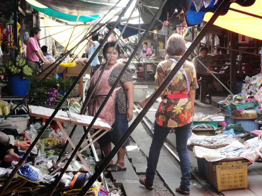 Maeklong Railway Market