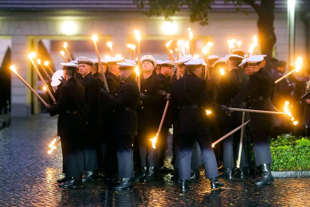 The Day in Photos – October 6, 2016