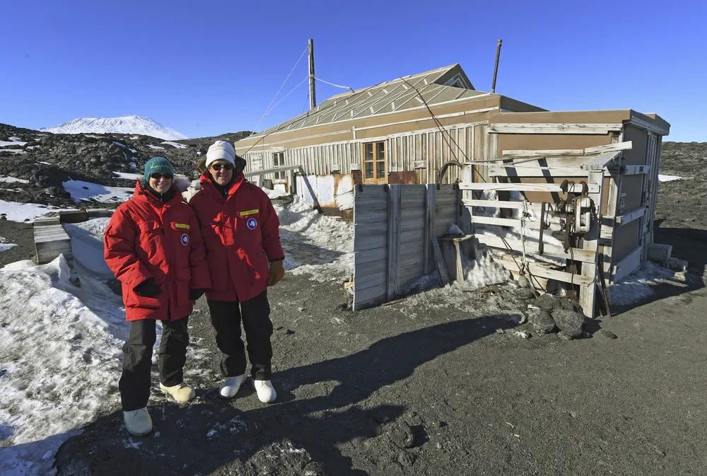 John Kerry Visits Antarctica