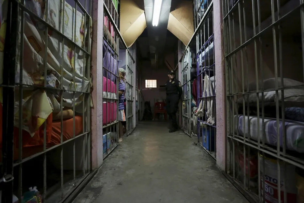 Behind Mexico's Prison Walls