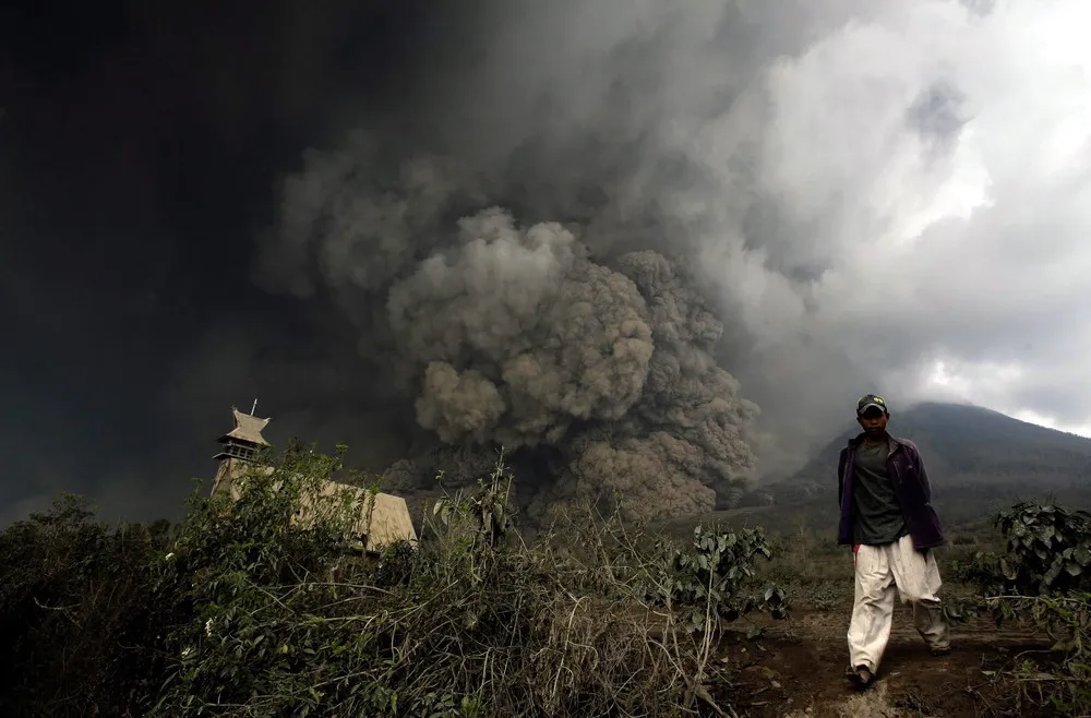 Indonesian Volcano Mount Sinabung Erupts Again