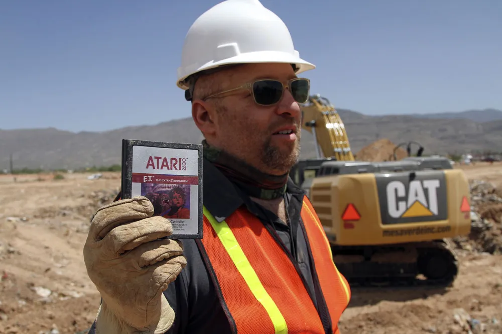 Diggers Find’s E.T. Games in Landfill