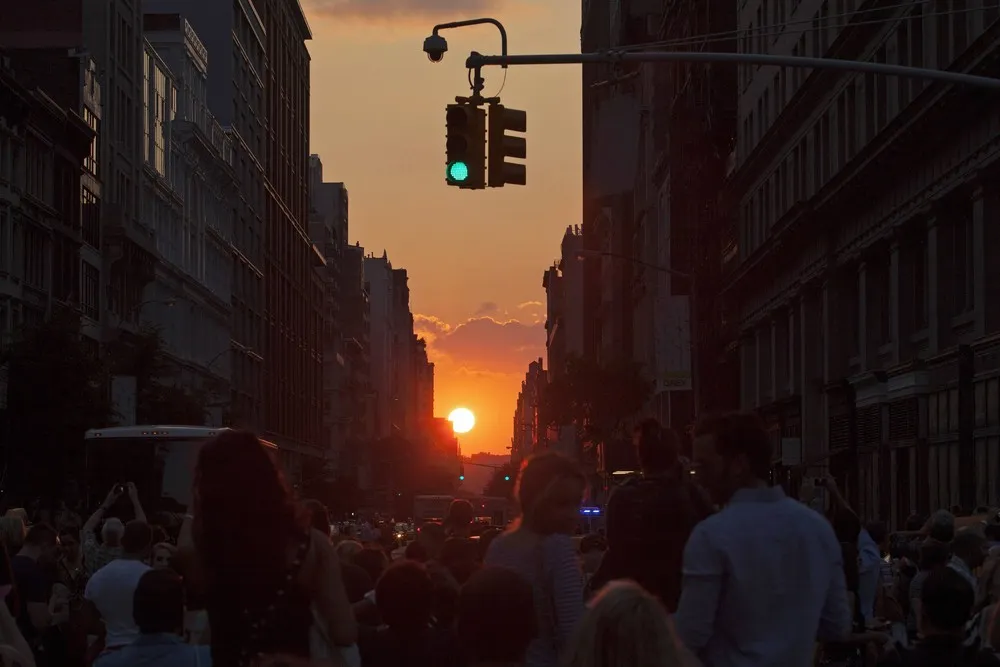 “Manhattanhenge”