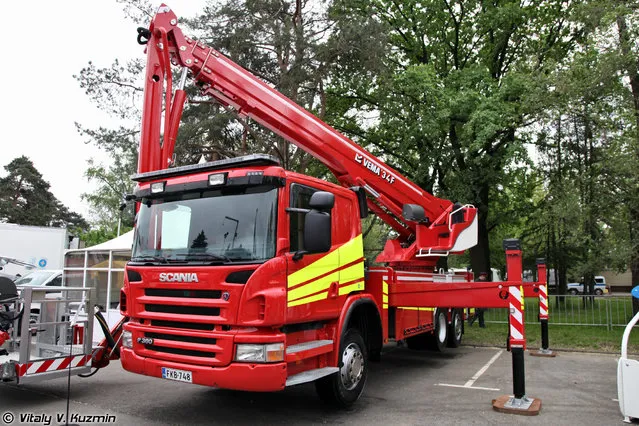 VEMA 34F aerial platform on SCANIA P360 DB chassis