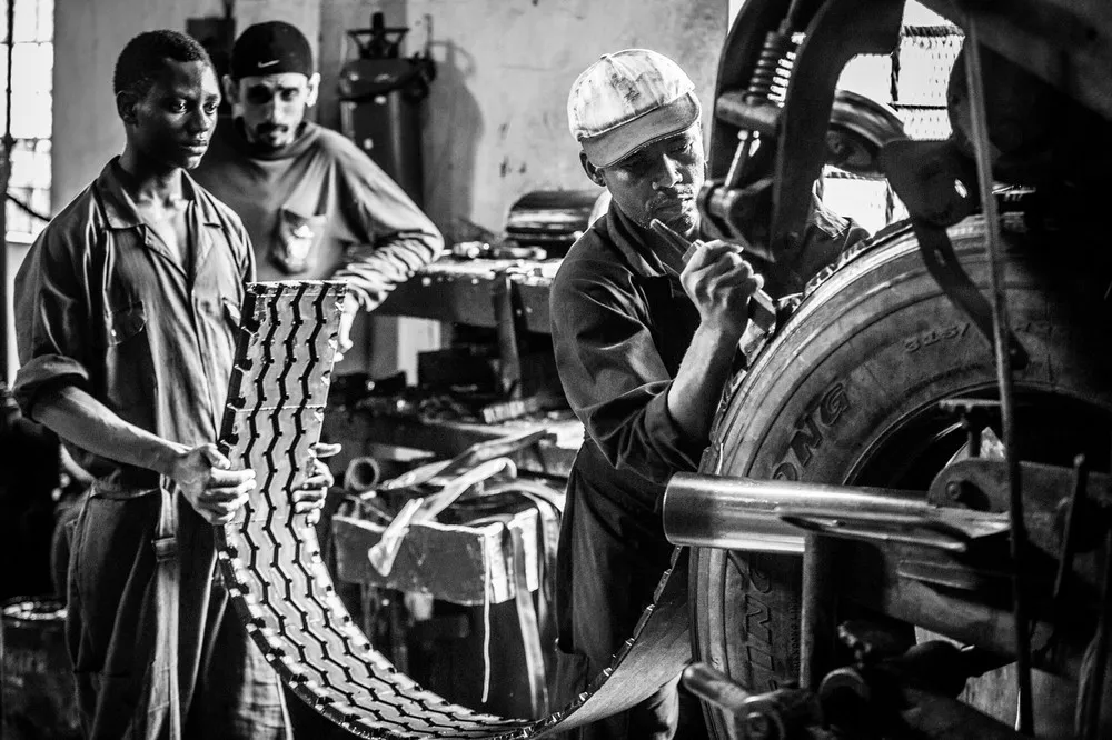 CGAP Photo Contest: Low-Income Entrepreneurs who Work Extremely Hard