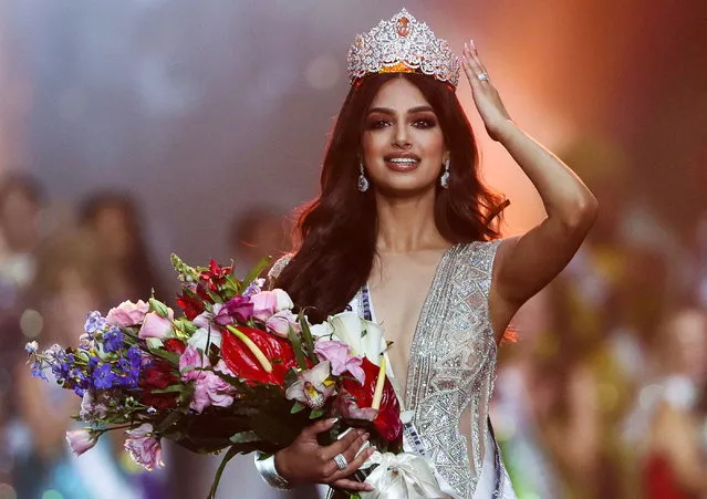 Miss Universe winner Miss India Harnaaz Sandhu poses after being declared winner of the Miss Universe pageant in the Red Sea resort of Eilat, Israel on December 13, 2021. (Photo by Ronen Zvulun/Reuters)