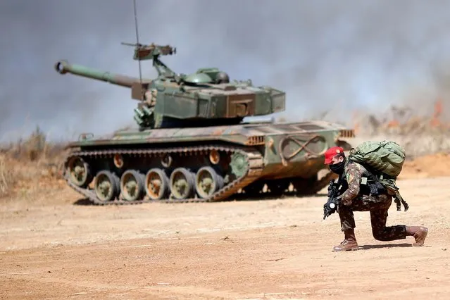 Brazilian Navy soldiers take part at “Operation Formosa” military exercises, in Formosa, State of Goias, Brazil on August 16, 2021. (Photo by Adriano Machado/Reuters)