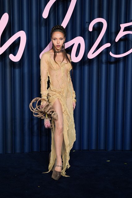 English singer-songwriter FKA twigs attends The Fashion Awards 2025, an annual event raising money for the British Fashion Council Foundation, at the Royal Albert Hall, in London, Britain on December 1, 2025. (Photo by Maja Smiejkowska/Reuters)