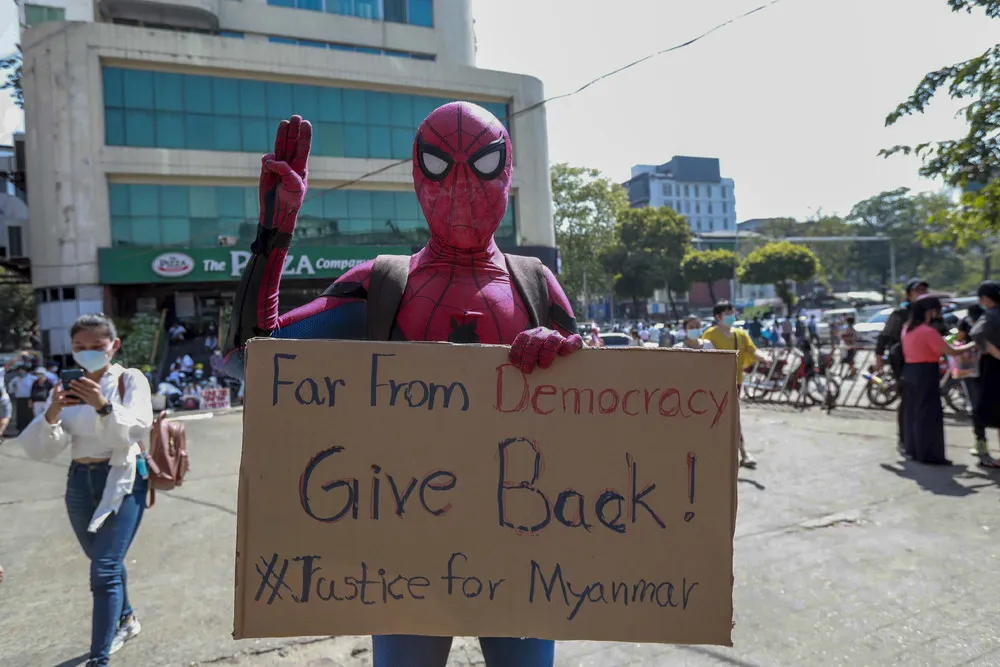 Daily Life in Myanmar, Part 2/2