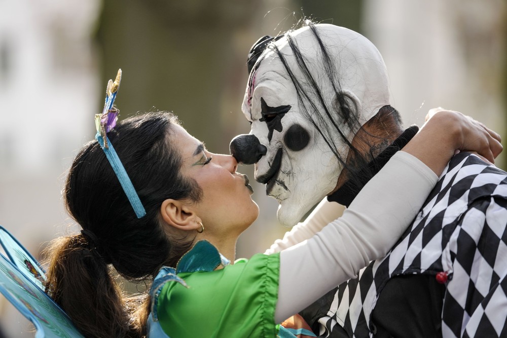 Pictures of the Year 2024, Part 213/2406