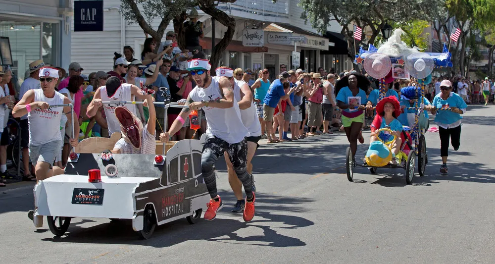 The Day in Photos – May 1, 2016