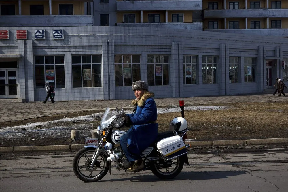 A Look Inside North Korea (121 Photos)