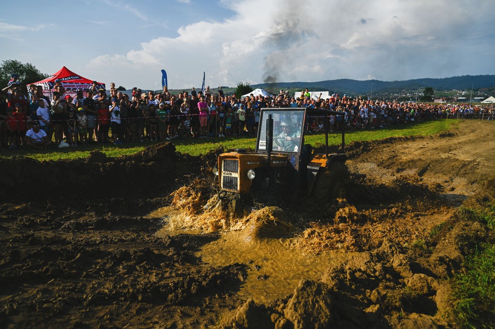 Pictures of the Year 2024, Part 166-240