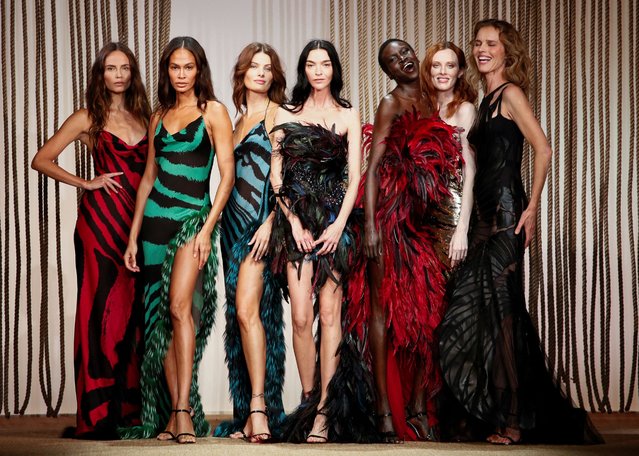 Models Natasha Poly, Joan Smalls, Isabeli Fontana, Mariacarla Boscono, Alek Wek, Karen Elson and Eva Herzigova pose during the presentation of the Roberto Cavalli Spring/Summer 2025 collection during Fashion Week in Milan, Italy on September 18, 2024. (Photo by Alessandro Garofalo/Reuters)