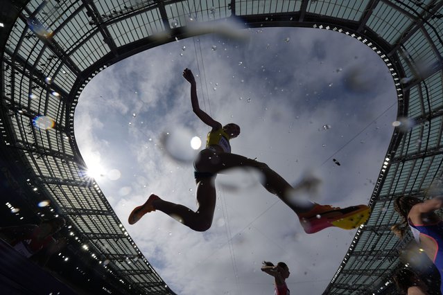 Cara Feain-Ryan, of Australia, competes in a heat of the women's 3000-meter steeplechase at the 2024 Summer Olympics, Sunday, August 4, 2024, in Saint-Denis, France. (Photo by Matthias Schrader/AP Photo)