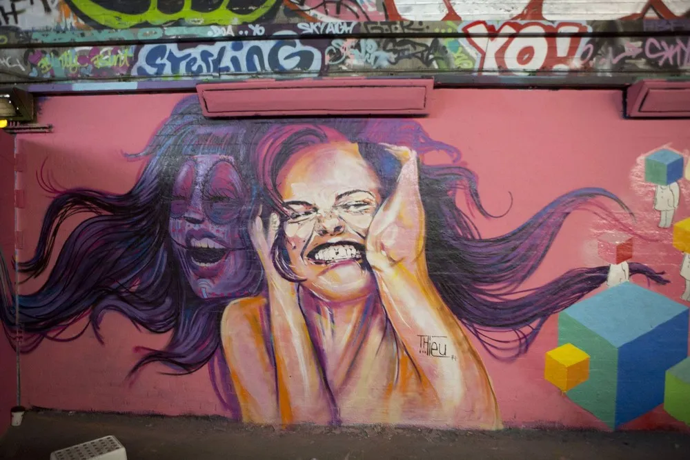 Female Street Artists set Guinness World Record for Largest Mural Painted by a Team
