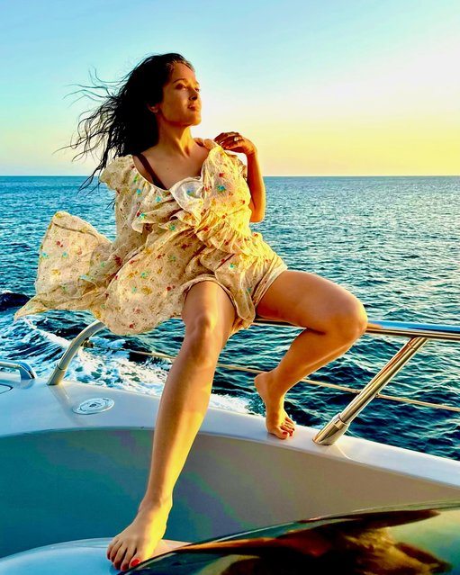 Actress and film producer Salma Hayek goes for a boat ride in the second decade of September 2024. (Photo by salmahayek/Instagram)