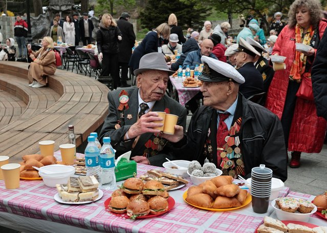 People, including veterans, take part in the celebrations of Victory Day, which marks the 79th anniversary of the victory over Nazi Germany in World War Two, in Vladivostok, Russia, on May 9, 2024. (Photo by Tatiana Meel/Reuters)