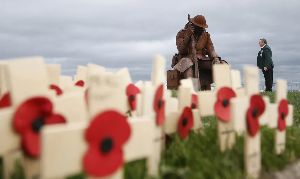 The Day in Photos – November 12, 2015