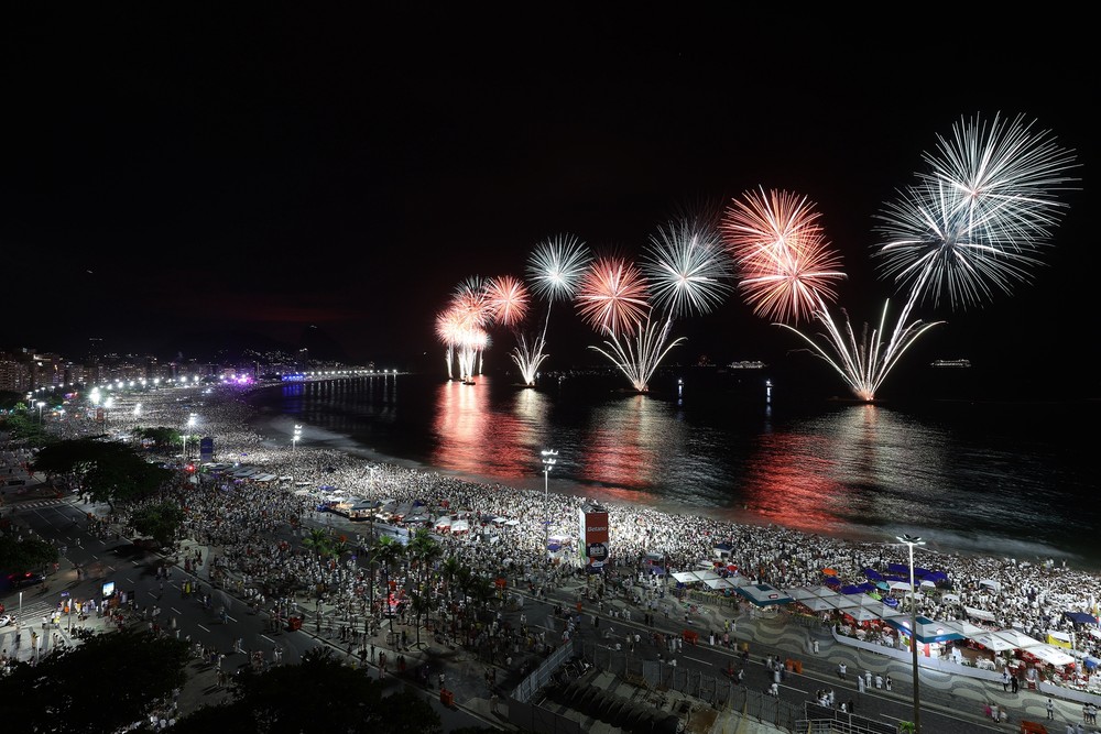 Pictures of the Year 2025, Part 001/171