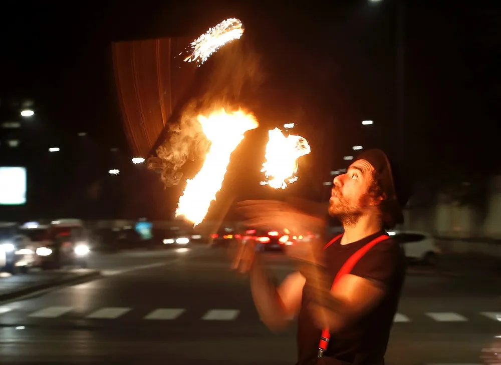 The Day in Photos – December 19, 2015