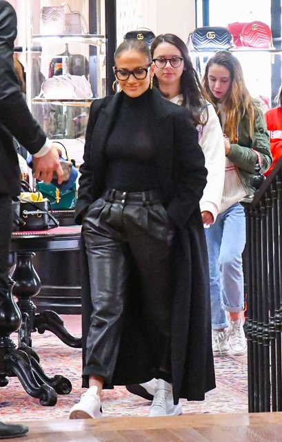 Jennifer Lopez and Alex Rodriguez out and about in Los Angeles, USA on November 29, 2019. (Photo by SIPA Press/Rex Features/Shutterstock)