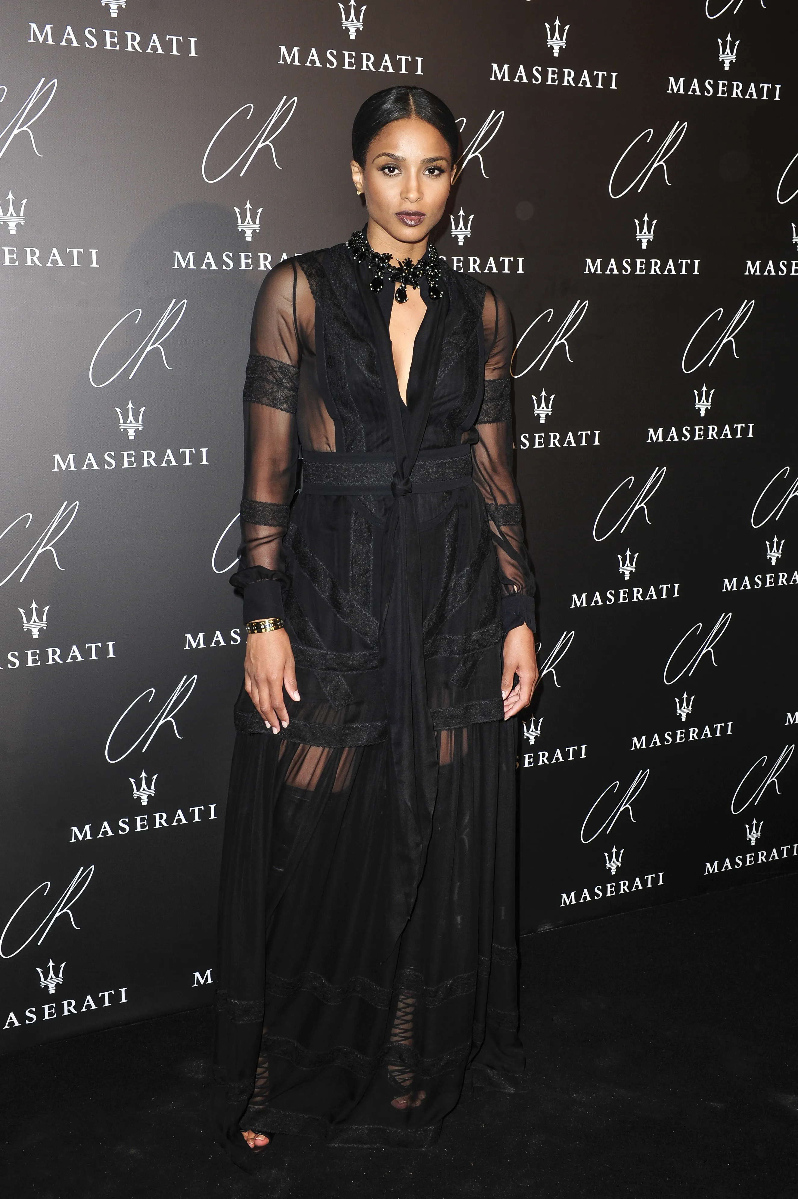 The Week in Celebrity Style – “Lady in Black”