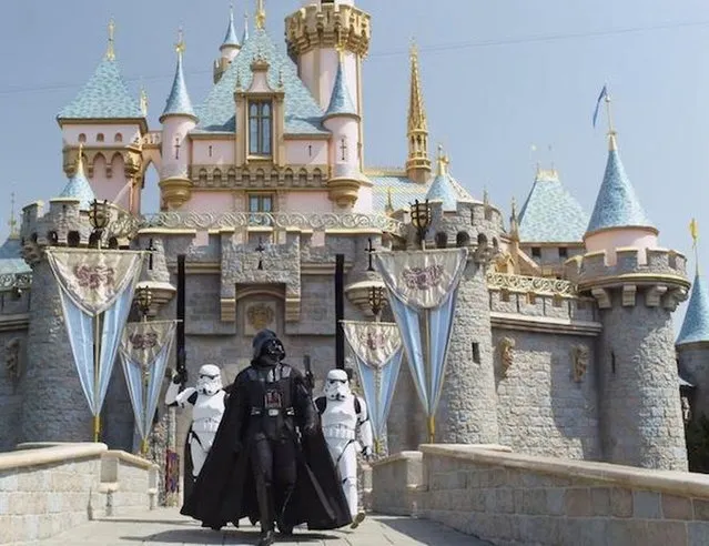 Darth Vader In Disneyland