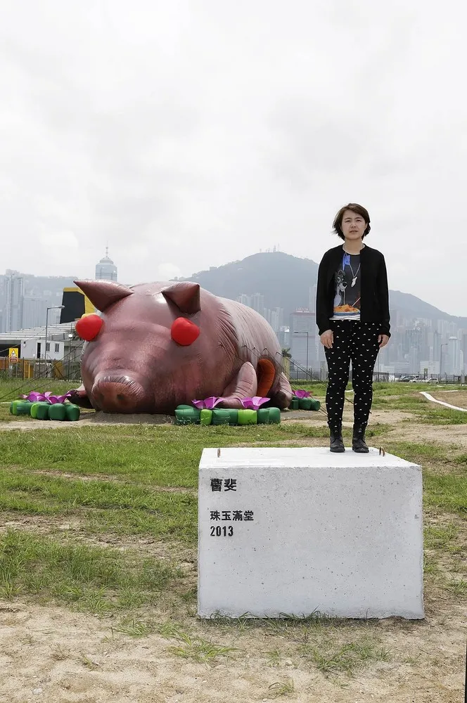 Inflatable Sculpture Exhibition Arrives in West Kowloon