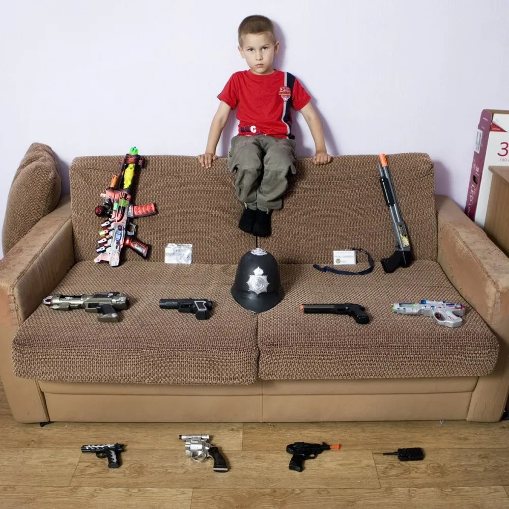 “Toy Stories” Project by Photographer Gabriele Galimberti