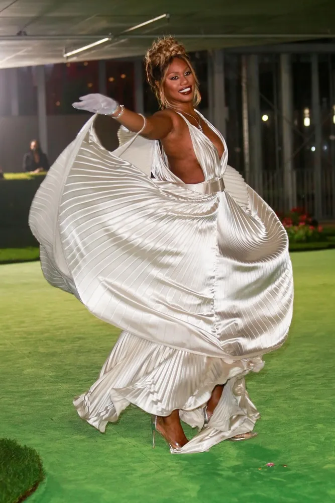 Dresses last Month, Part 1/4