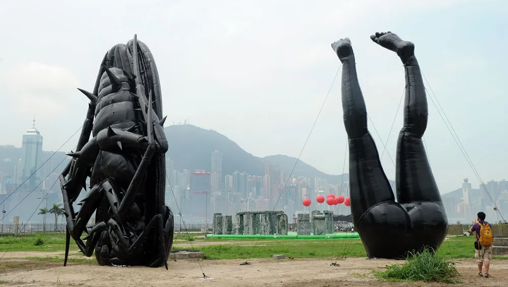 Inflatable Sculpture Exhibition Arrives in West Kowloon
