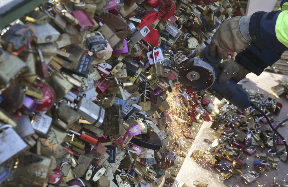 Paris Loses its Love-Locks