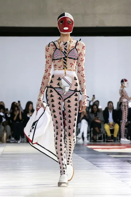 A model presents a creation from the Spring/Summer 2019 Women's collections by US designer Thom Browne during the Paris Fashion Week, in Paris, France, 30 September 2018. (Photo by Etienne Laurent/EPA/EFE)