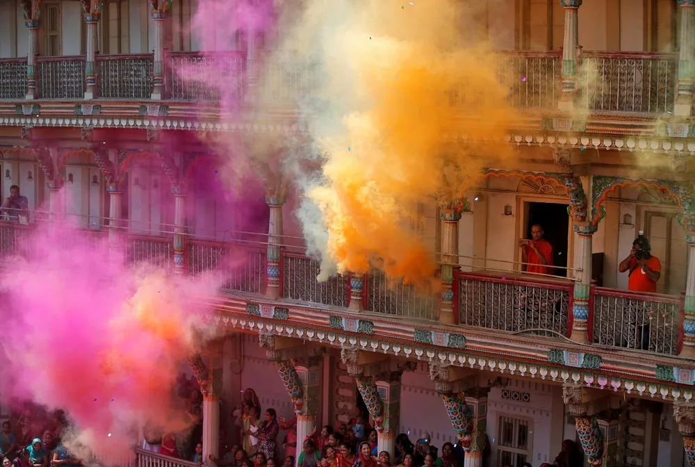 Colours of Holi 2019
