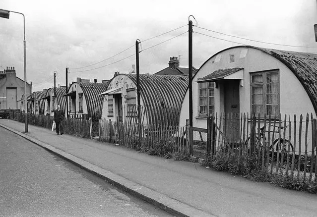 A row of Nissen huts in Stratford, in the East End of London, 1960s. (Photo by Steve Lewis/Getty Images)