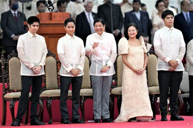 President-elect Ferdinand “Bongbong” Marcos Jr. and his family attend the inauguration ceremony at National Museum on Thursday, June 30, 2022 in Manila, Philippines. Marcos was sworn in as the country's 17th president. (Photo by Aaron Favila/AP Photo)