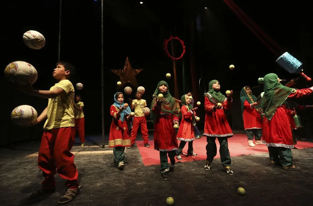 The Week in Pictures: March 10 – March 15 2013 (112 Photos)