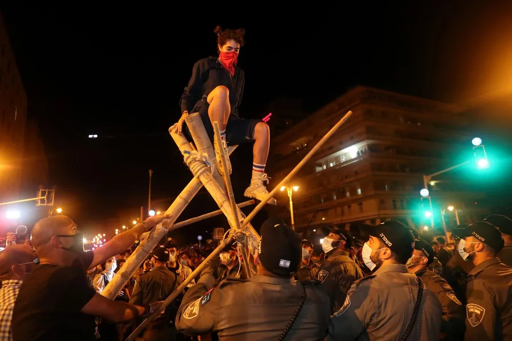 Pictures of the Year 2020, Part 53/82