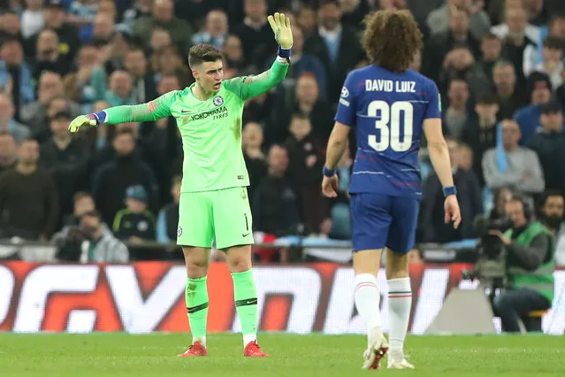 Chelsea goalkeeper Kepa Arrizabalaga argues with manager Maurizio Sarri as he tries to sub him off during the Carabao Cup Final between Chelsea and Manchester City at Wembley Stadium on February 24, 2019 in London, England. (Photo by Charlotte Wilson/Offside/Getty Images)